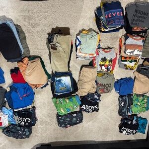 Boys lot clothes 6-7 yrs